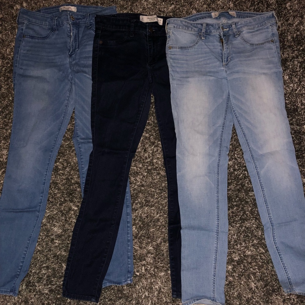 Bundle 3 pairs of Abercrombie Jeggings. GR8 DEAL